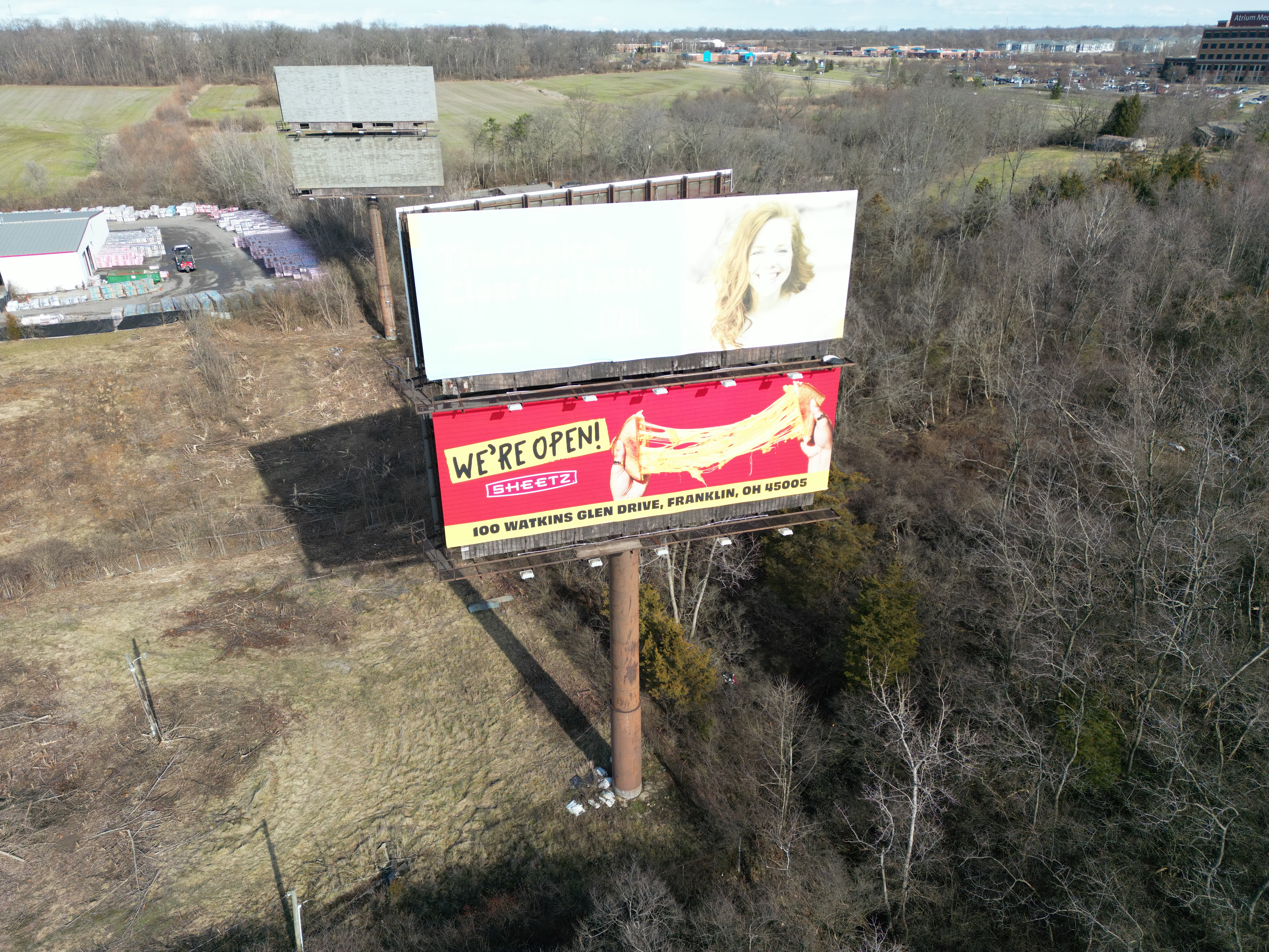 Property with surrounding commercial